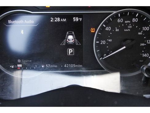 Used 2020 Nissan Kicks SV image 15