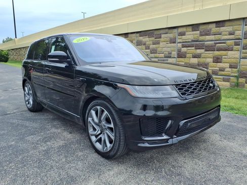 Used 2019 Land Rover Range Rover Sport HSE Dynamic AWD/4WD image 2