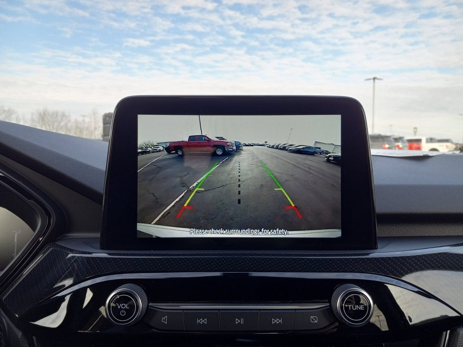 Used 2024 Ford Escape ST-Line w/ Cold Weather Package FWD image 22