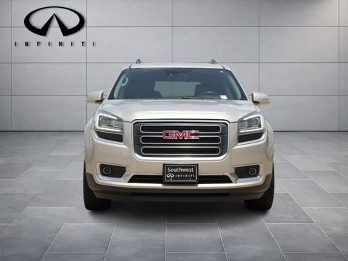 Used 2017 GMC Acadia Limited SLT FWD image 2