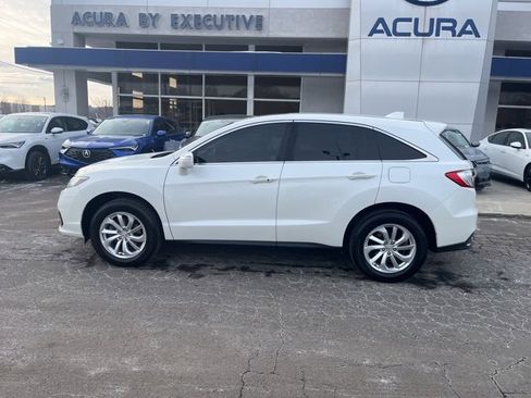 Used 2017 Acura RDX w/ Technology Package image 3