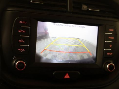 Used 2020 Kia Soul S image 8