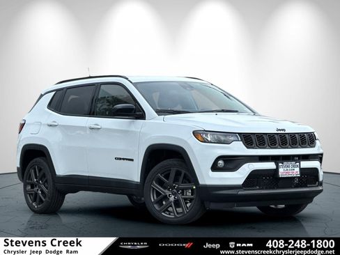 New 2026 Jeep Compass Latitude image 1