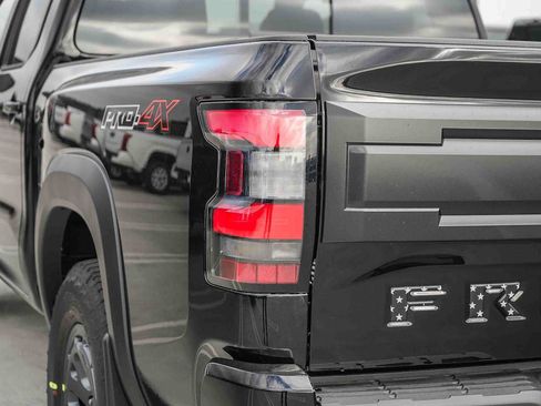 New 2026 Nissan Frontier PRO-4X w/ Tow Package AWD/4WD image 9
