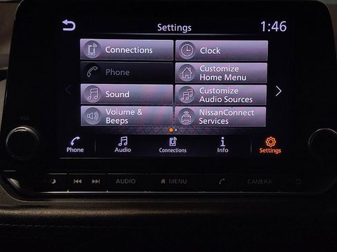 Used 2023 Nissan Rogue SV FWD image 25
