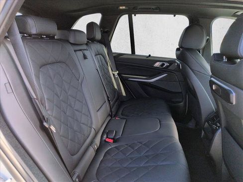 Used 2026 BMW X5 xDrive40i w/ Premium Package AWD/4WD image 21