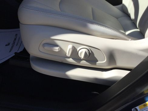 Used 2023 Buick Enclave Essence w/ Trailering Package, 5000 lbs. image 9