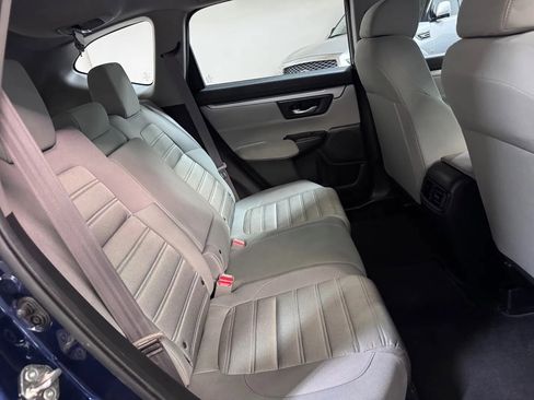 Used 2018 Honda CR-V LX image 17