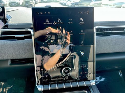 New 2026 GMC Sierra EV Elevation image 38