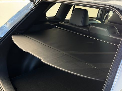 Certified 2024 Toyota Corolla Cross XSE image 30