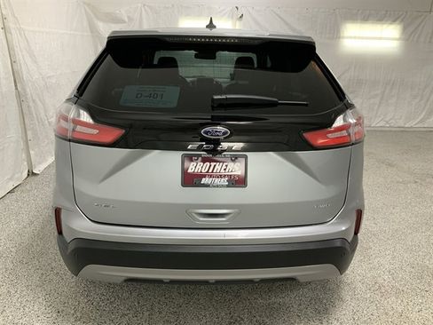 Used 2024 Ford Edge SEL image 7