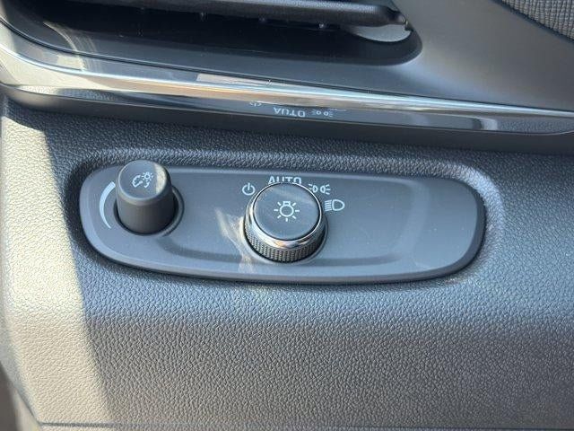 New 2026 Buick Envista Sport Touring w/ Convenience I Package FWD image 24