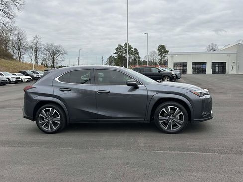 Used 2023 Lexus UX 250h FWD w/ Accessory Package (Z2) image 28