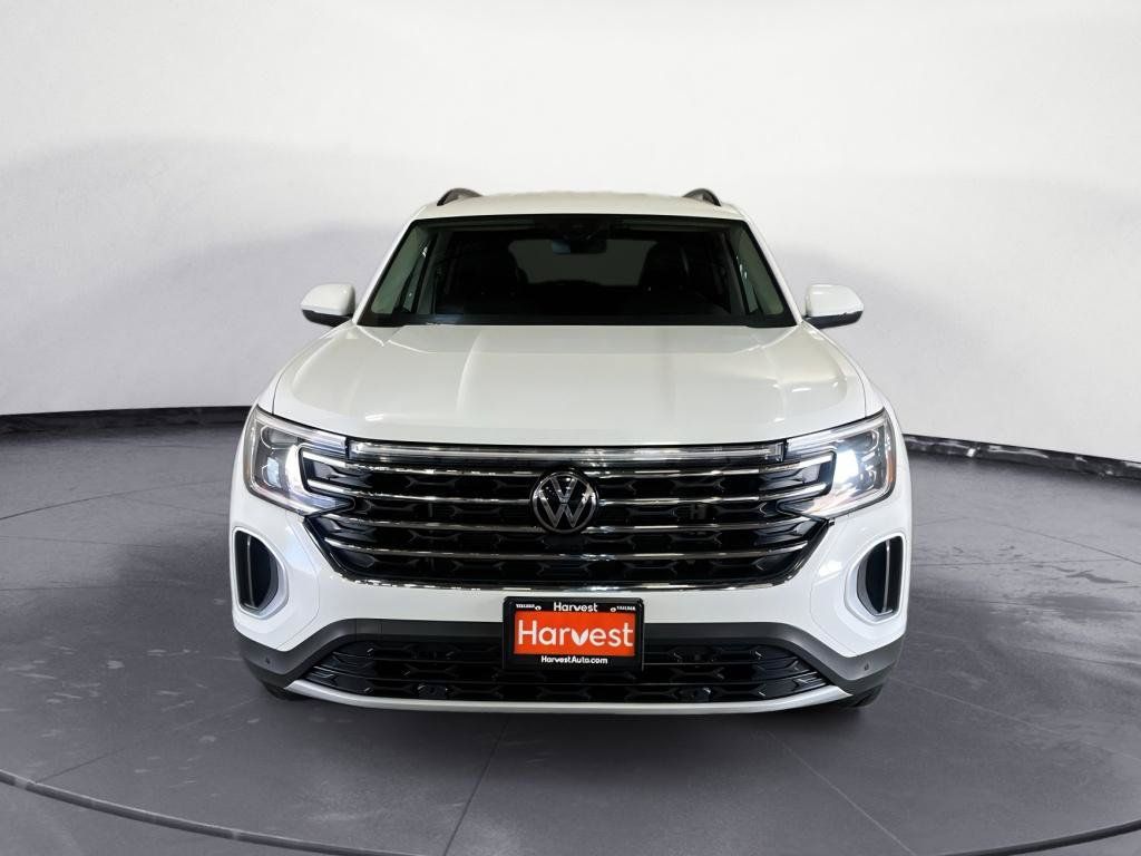Used 2025 Volkswagen Atlas SE AWD/4WD image 7