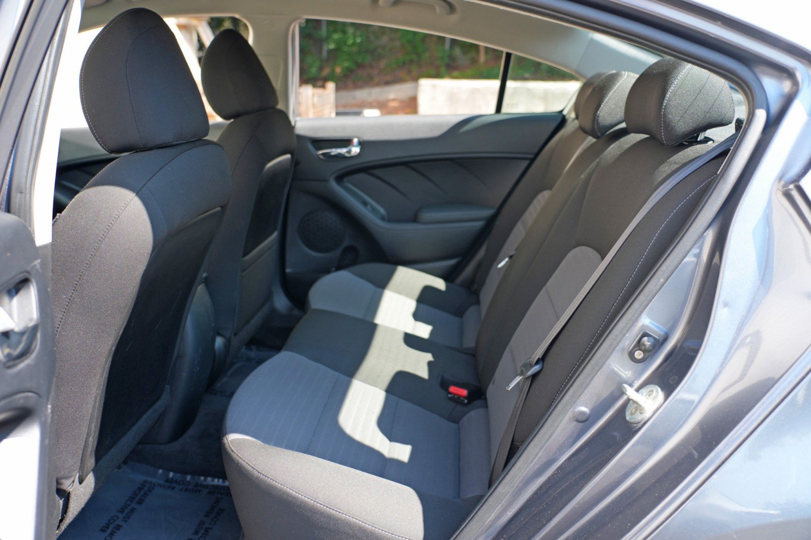 Used 2018 Kia Forte S FWD image 33