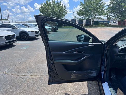 New 2026 MAZDA CX-30 AWD 2.5 S w/ Select Sport Pkg image 6