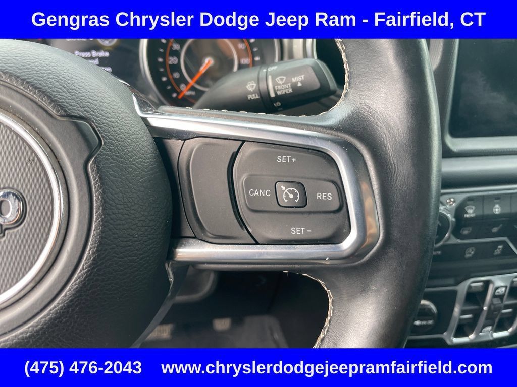 Used 2018 Jeep Wrangler Unlimited Sahara AWD/4WD image 46