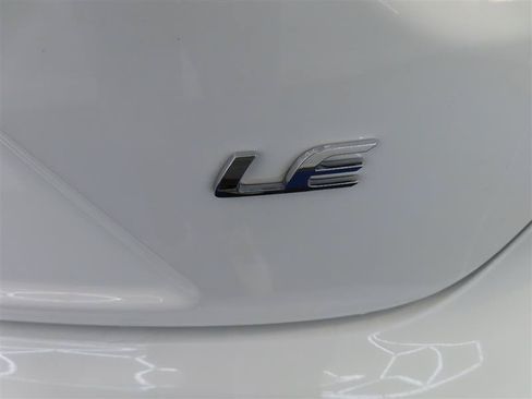 Used 2026 Toyota Corolla LE FWD image 15