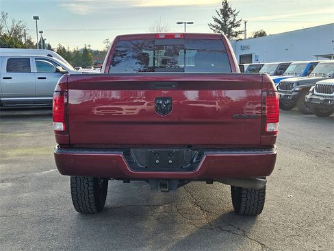 Used 2018 RAM 2500 Laramie w/ Sport Appearance Group image 6
