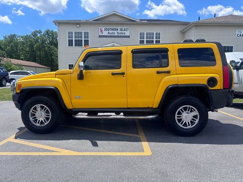 Used 2007 HUMMER H3 AWD/4WD image 1