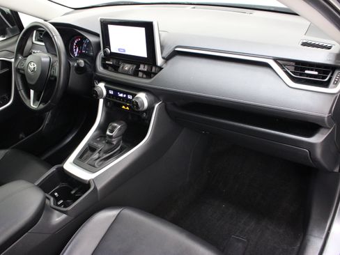 Used 2023 Toyota RAV4 XLE Premium FWD image 37