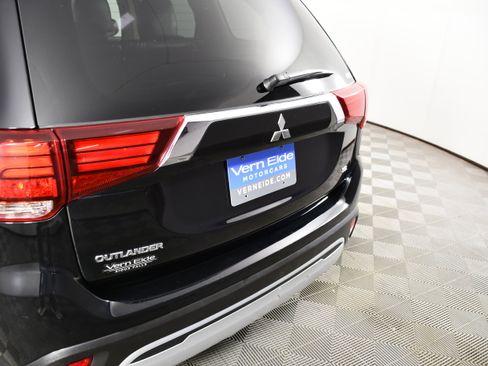 Used 2020 Mitsubishi Outlander SEL AWD/4WD image 15