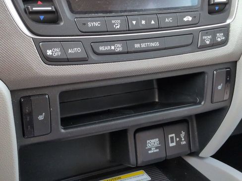 Used 2023 Honda Ridgeline RTL-E image 29