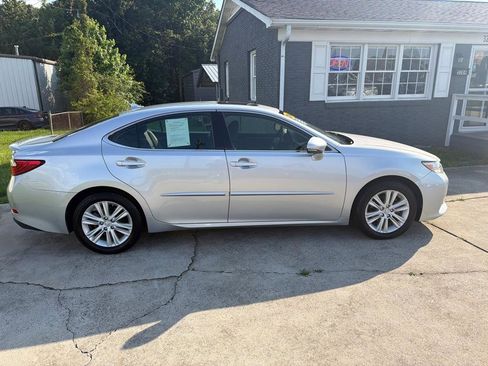 Used 2014 Lexus ES 350 w/ Premium Package FWD image 14
