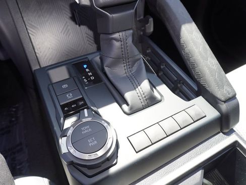 New 2026 Toyota Tacoma SR5 image 13