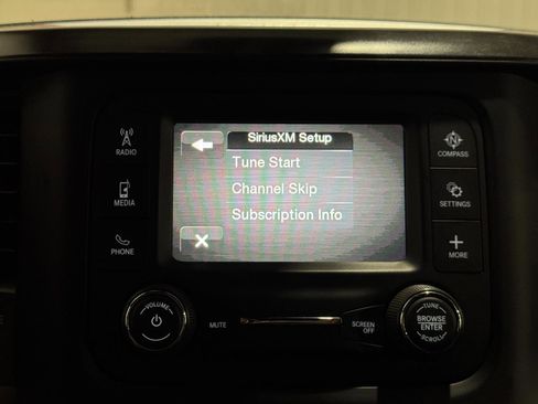 Used 2024 RAM 5500 SLT w/ Quick Order Package 2YG SLT AWD/4WD image 30