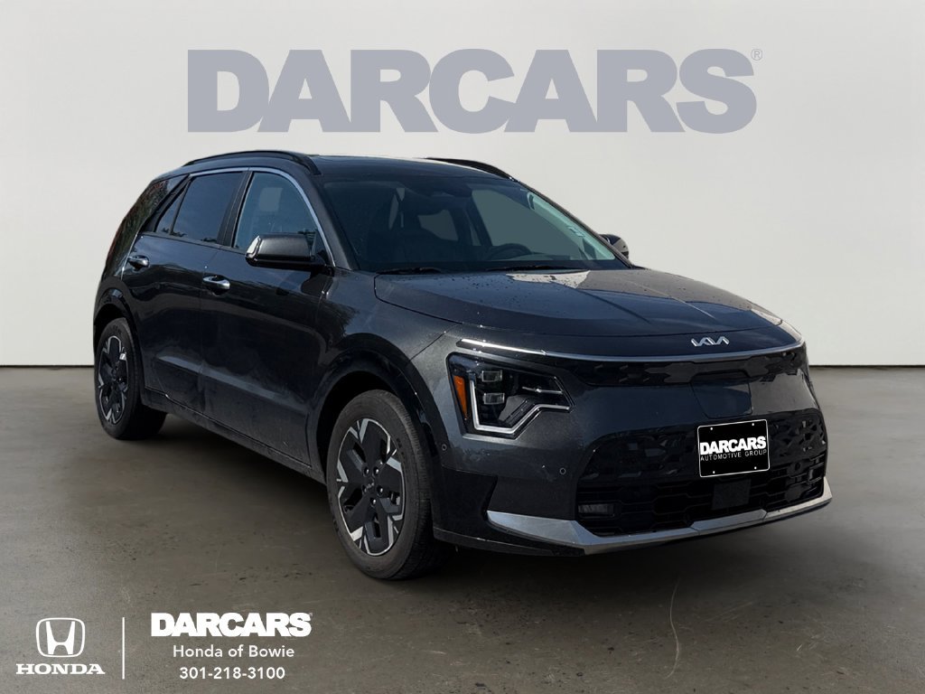 Used 2023 Kia Niro Wave w/ Wave Preserve Package FWD image 1