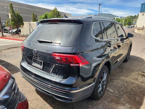 Used 2023 Volkswagen Tiguan SE FWD image 10