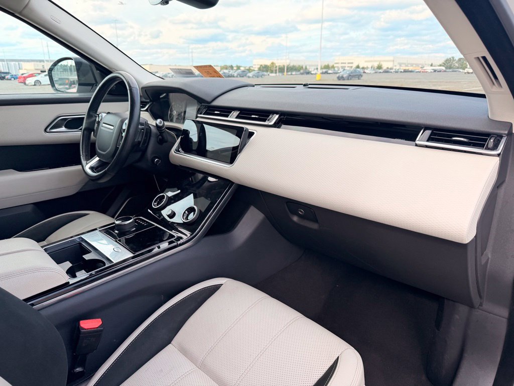 Used 2020 Land Rover Range Rover Velar S AWD/4WD image 12