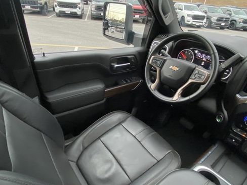 Used 2023 Chevrolet Silverado 2500 High Country w/ Z71 Off-Road Package image 26