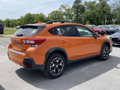 Used 2018 Subaru Crosstrek 2.0i Premium w/ Popular Package #2 AWD/4WD image 4