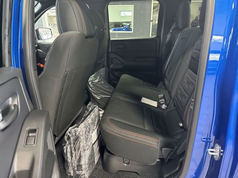 New 2026 Nissan Frontier 4x4 Crew Cab image 28