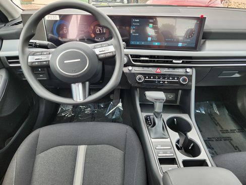 New 2025 Hyundai Sonata SE image 9