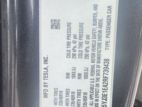 Used 2024 Tesla Model 3 Standard Range RWD image 30