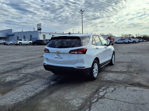 Used 2024 Chevrolet Equinox LS w/ LS Convenience Package FWD image 24