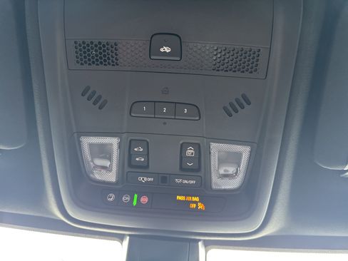 Used 2024 Cadillac XT5 Premium Luxury w/ Technology Package image 25