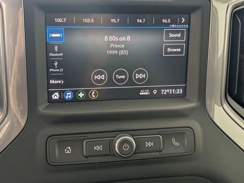 Used 2020 Chevrolet Silverado 1500 Custom w/ Infotainment Package image 18