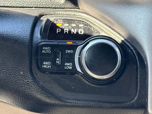 Used 2020 RAM 1500 Big Horn AWD/4WD image 27