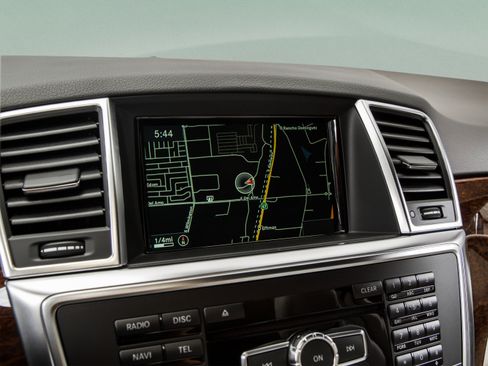 Used 2015 Mercedes-Benz ML 350 4MATIC image 28
