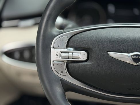 Used 2023 Genesis GV70 2.5T w/ Advanced Package image 44