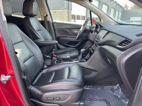 Used 2018 Buick Encore Premium image 11