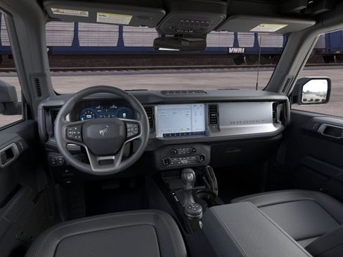 New 2026 Ford Bronco Badlands AWD/4WD image 9