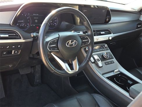 Used 2022 Hyundai Palisade SEL w/ 8P Bench Seat Package image 18