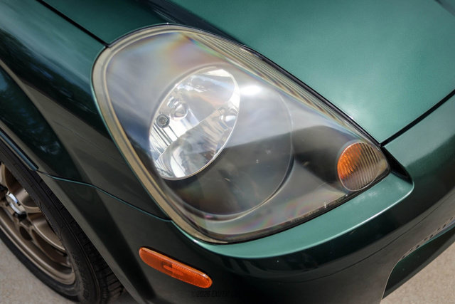 Used 2002 Toyota MR2 RWD image 80