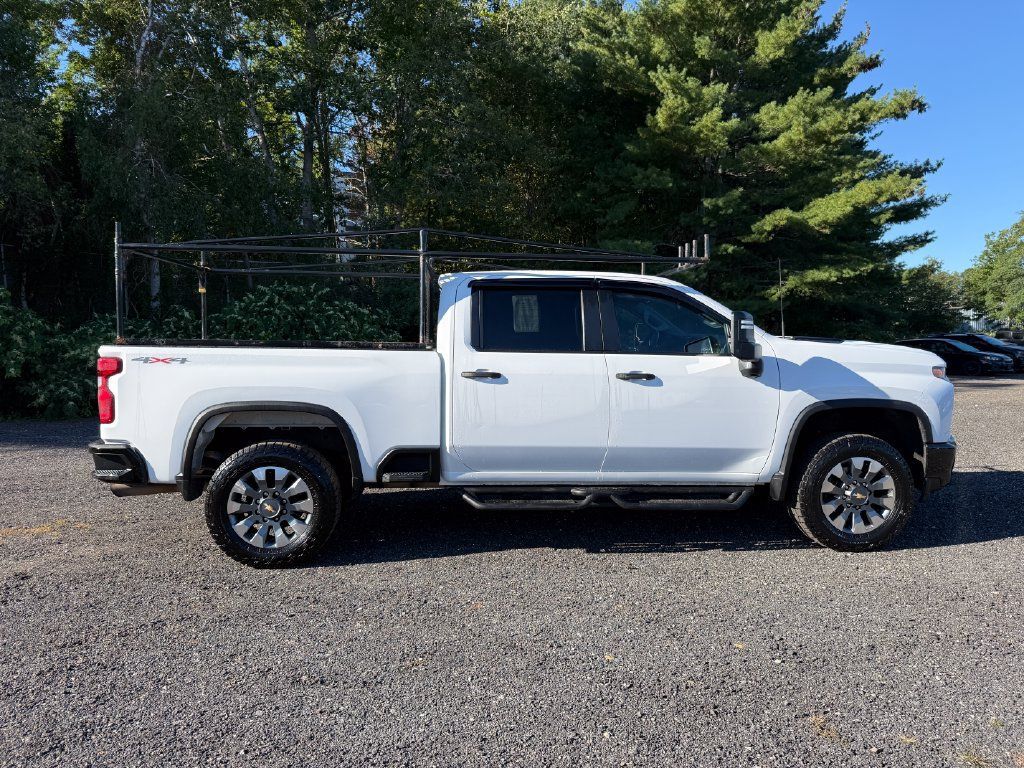 Used 2023 Chevrolet Silverado 2500 Custom w/ Custom Value Package AWD/4WD image 6