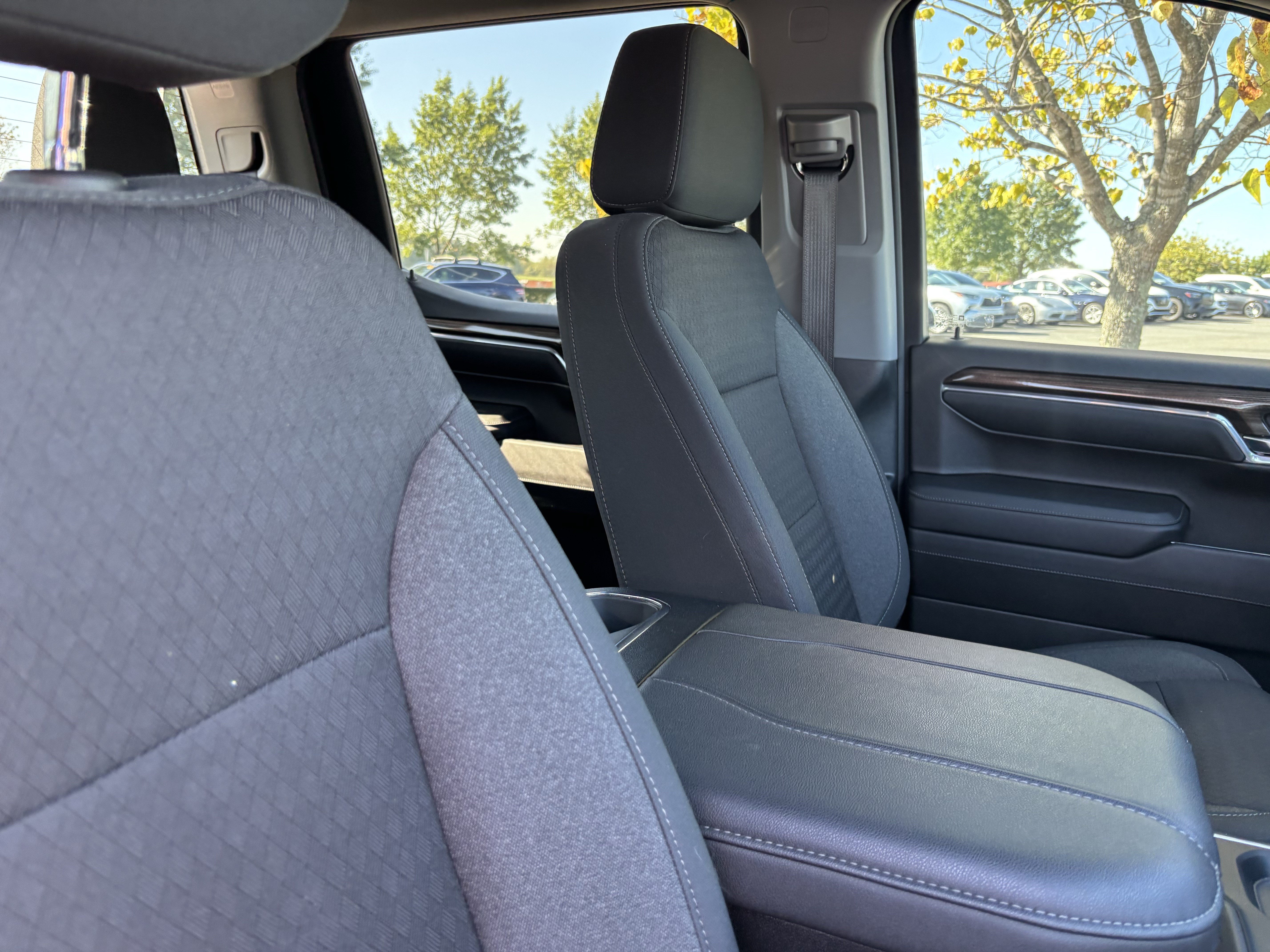 Used 2023 Chevrolet Silverado 1500 RST AWD/4WD image 35